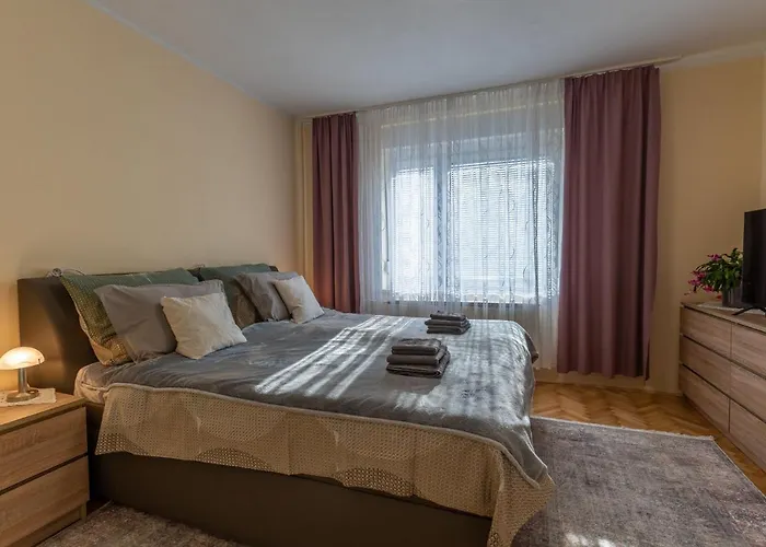 Cosy House - Base Apartment Marburg